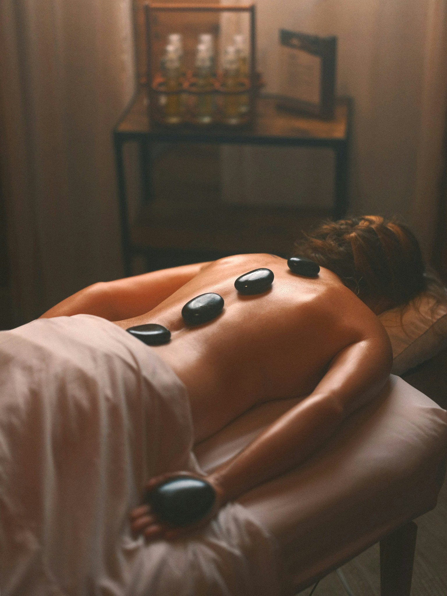 Hot stone massage treatment